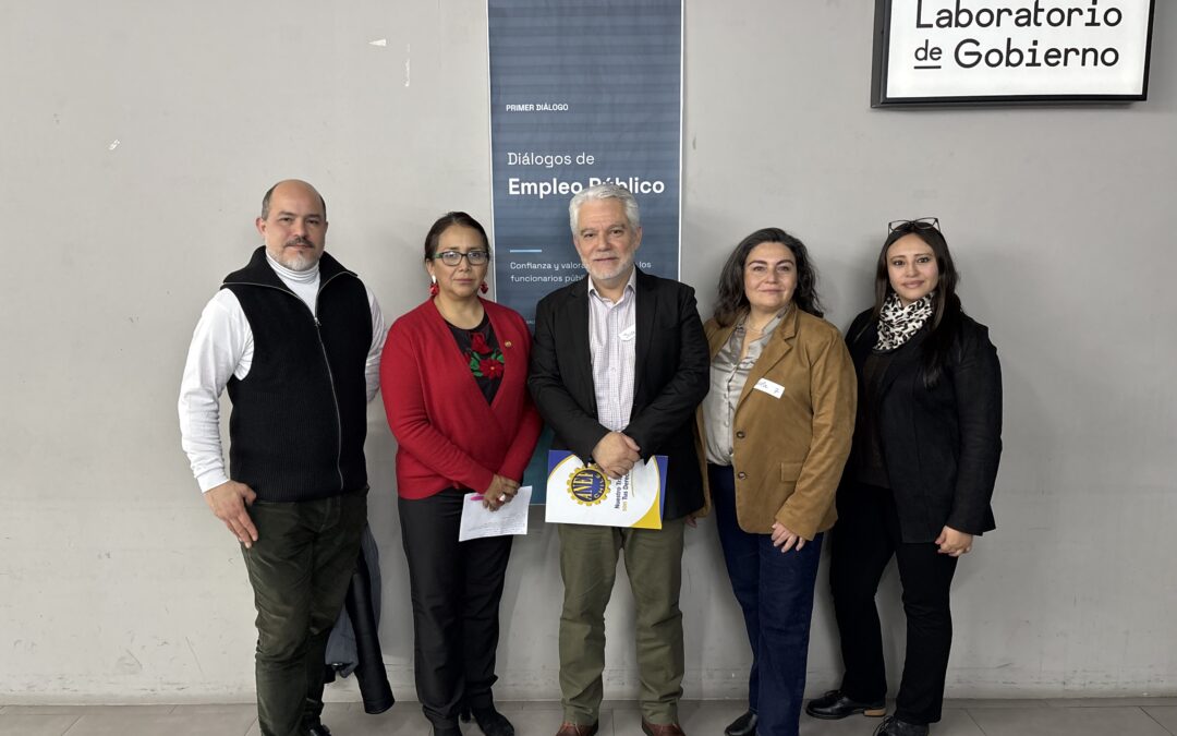 ANEIICH participa en primer Diálogo de Empleo Público sobre confianza y valoración de las y los funcionarios públicos